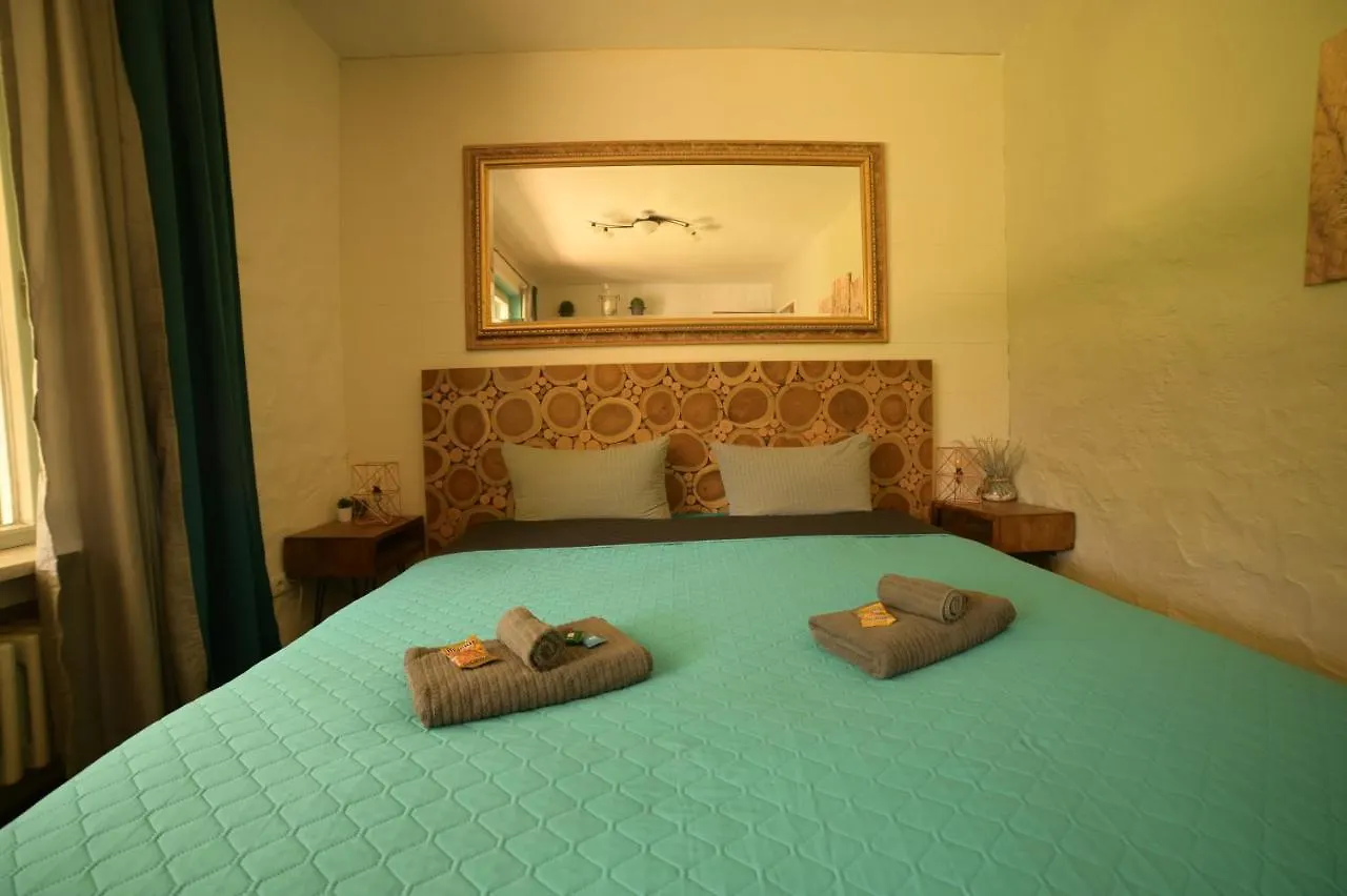 Yeti Lux - Family Garden Lodge Garmisch-Partenkirchen Deutschland