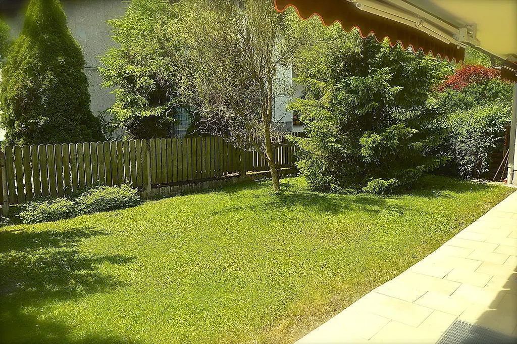 Apartment Yeti Lux - Family Garden Lodge Garmisch-Partenkirchen