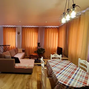 Sirius , شكودر ألبانيا