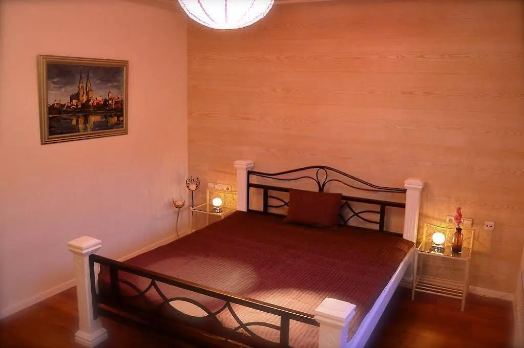 Apartment Yeti Lux - Family Garden Lodge Garmisch-Partenkirchen Germany
